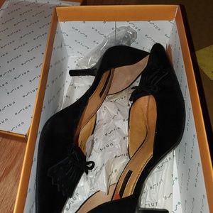 Unisa Black sude heels